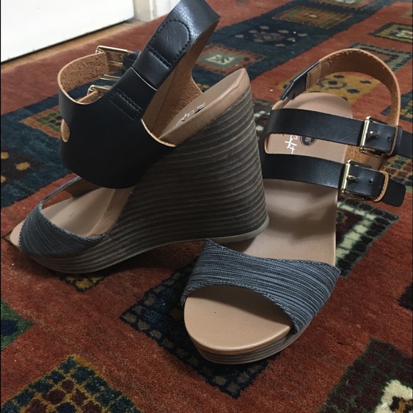 Wedges - Picture 3 of 4